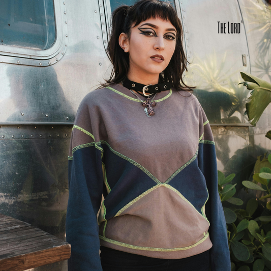 Woman wearing streetwear